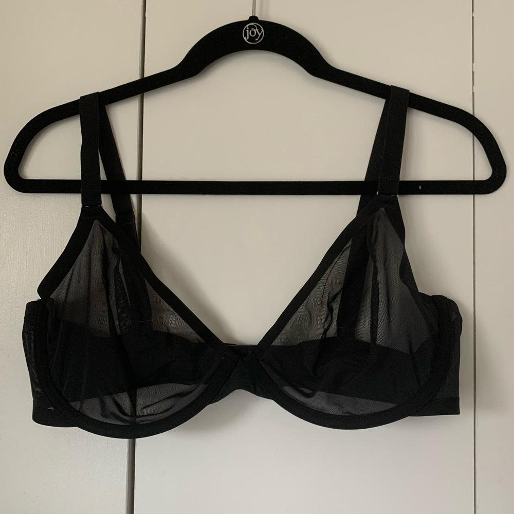 CUUP 36E Plunge Bra